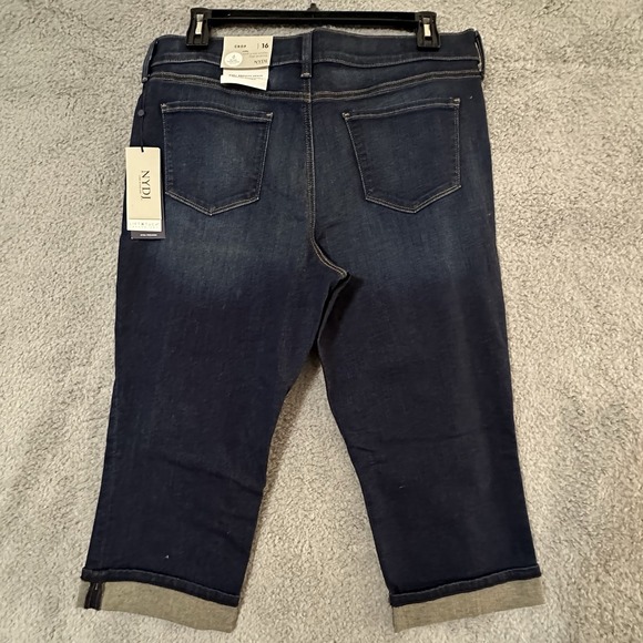 NYDJ Marilyn Jeans Size 16 Cropped Cuffed Dark Blue Wash Lift X Tuck NWT - Picture 2 of 9